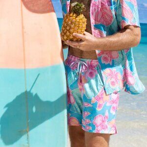 Kenny Flowers Maui Swim Trunks, Size Large